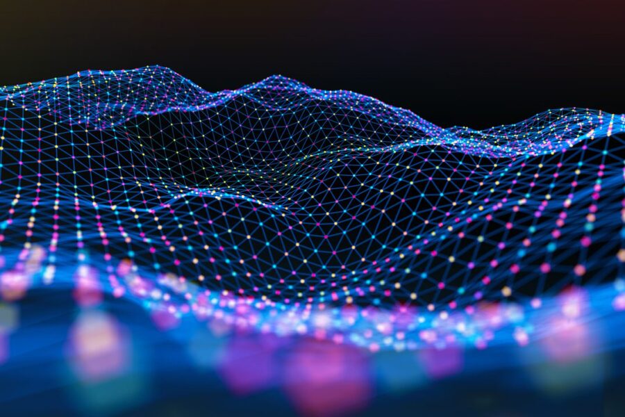 Which Data Strategy Will Dominate the Future: Mesh or Lakehouse?